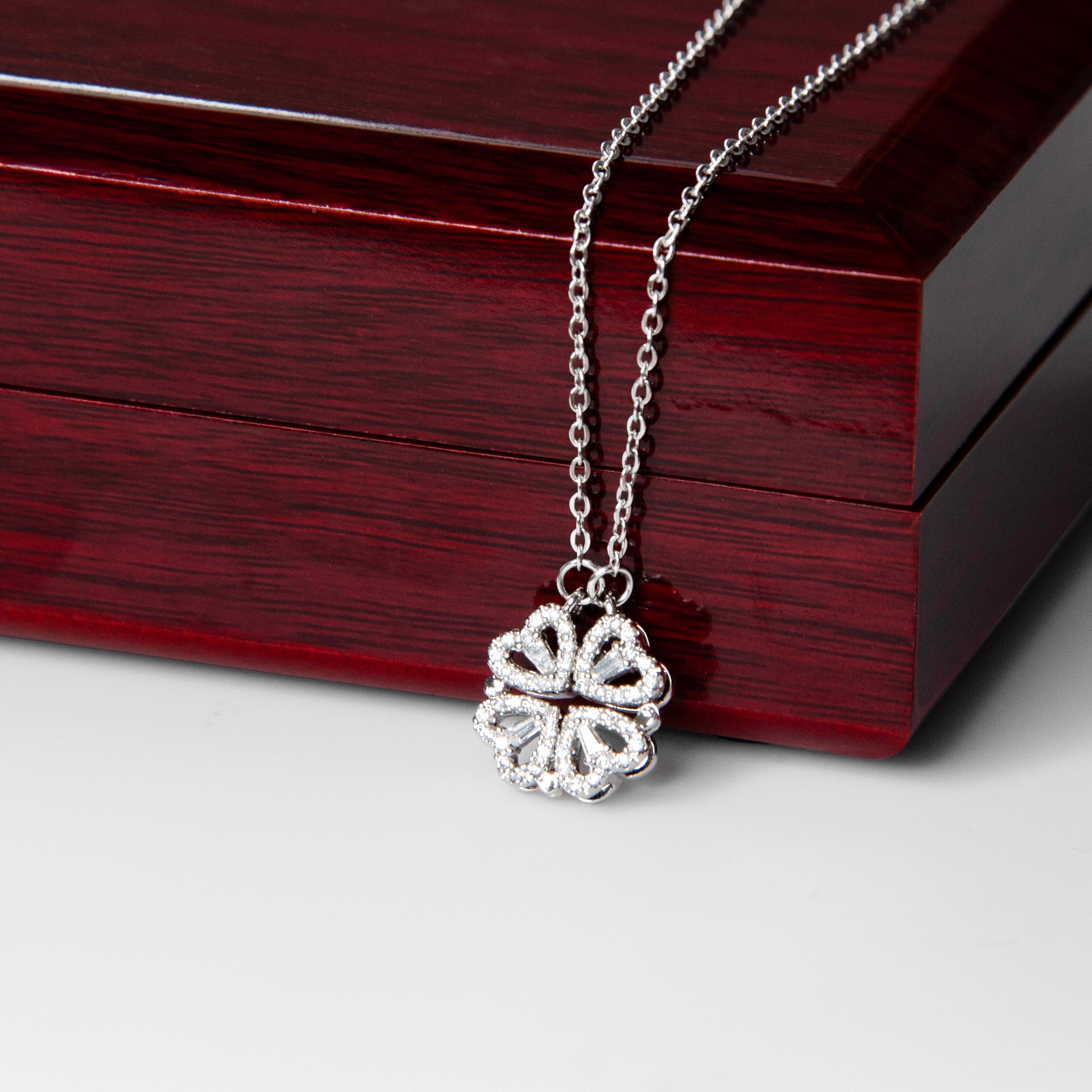 To My Sister Magnetic Heart Necklace – Meaningful Sister Gift, Heartfelt Jewelry for Sister, Birthday or Christmas Gift