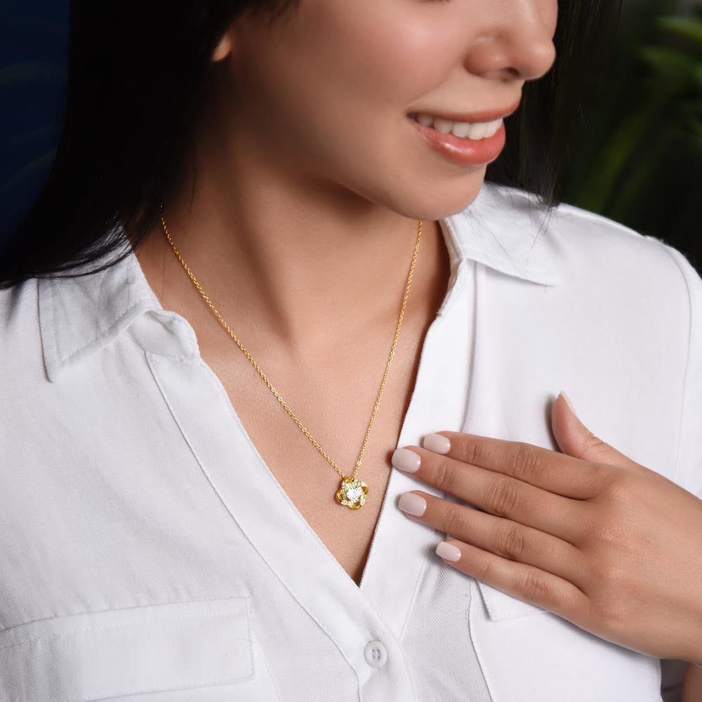 Mimi Necklace with Mom & Mimi Years – New Grandma Gift | Love Knot Necklace