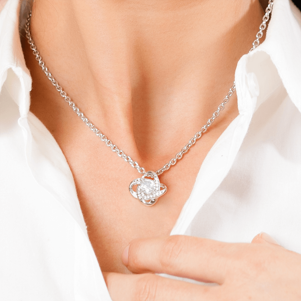 Grammy Necklace with Mom & Grammy Years – New Grandma Gift | Love Knot Necklace