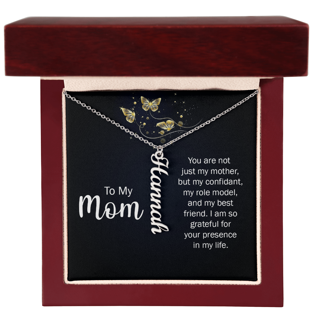 Mom Gift Necklace – Personalized Name Pendant, Ideal for Mother's Day or Birthday
