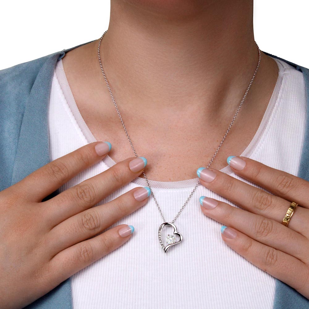 Forever Love Necklace Gift for Wife – Romantic Heart Pendant, Meaningful Jewelry for Her