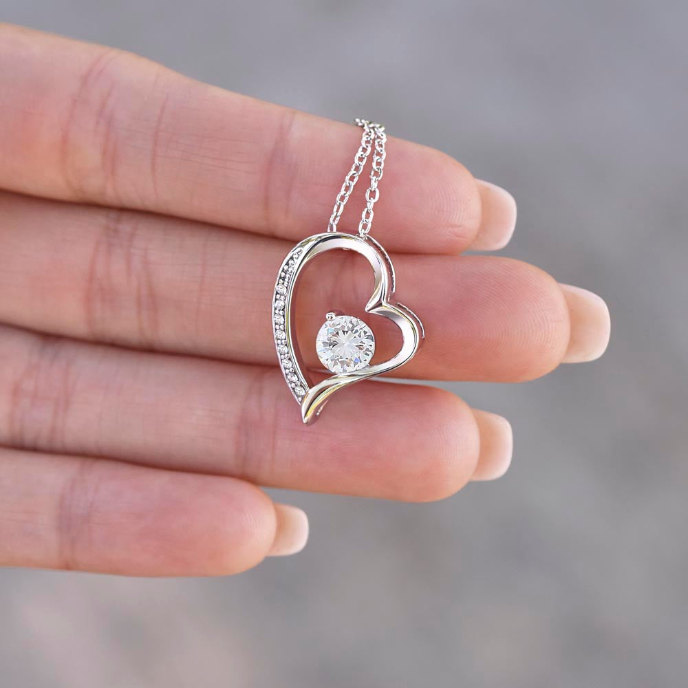 Forever Love Necklace Gift for Wife – Romantic Heart Pendant, Meaningful Jewelry for Her